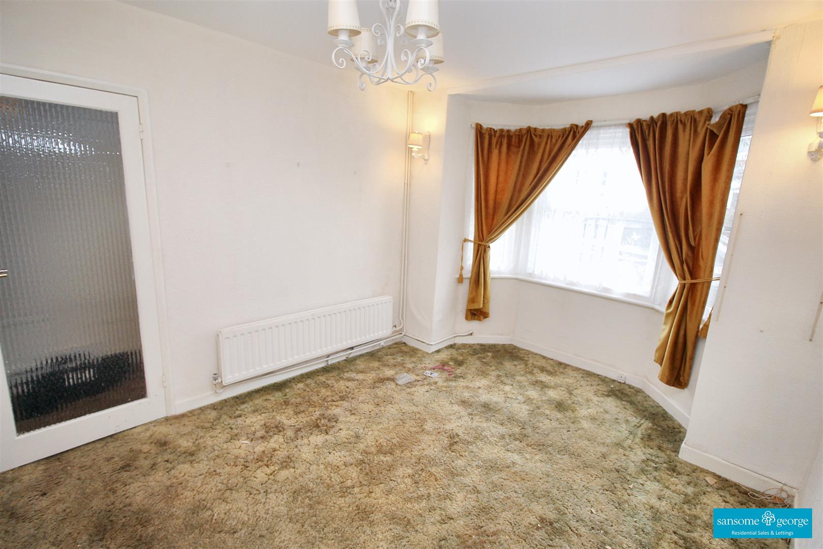 3 bed property in Elm Park Road, Reading